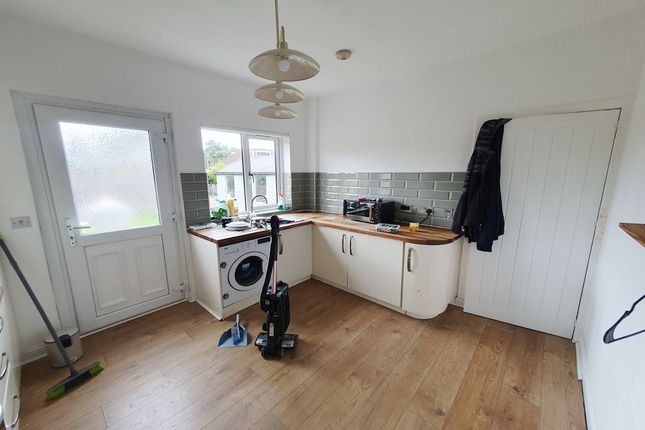 19, Bannercross Drive, Baillieston photo 5