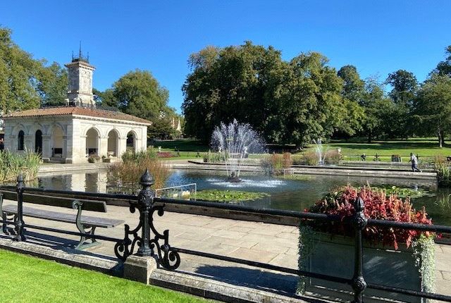 Flat for sale in Marylebone Square, Cramer Street, Marylebone