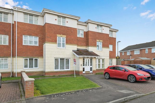 2-bed flat on 20/4, Somers Park, Tranent, £145,000