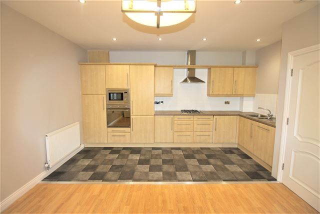 22, Moorgate View, Rotherham photo 5