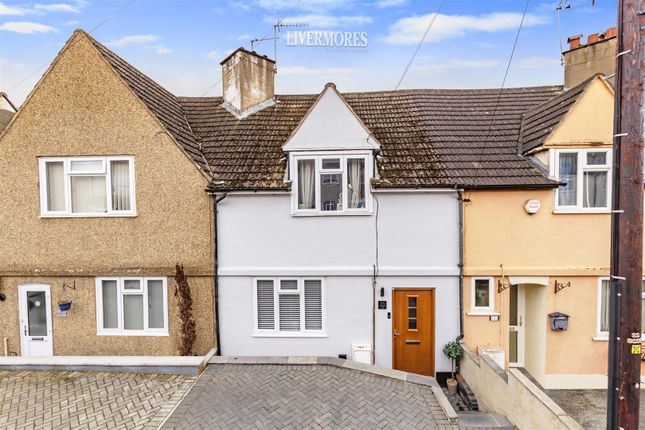 Thumbnail Terraced house for sale in Green Walk, Crayford, Kent