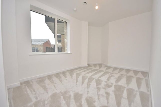 Flat B,, 12 Dewhurst Rd,, London photo 3