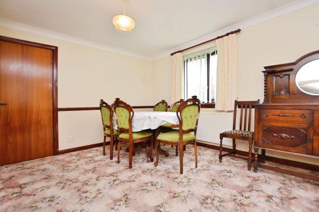 33, St. Davids Crescent, Scunthorpe photo 4