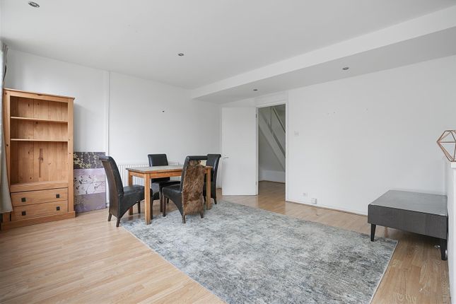 Thumbnail Flat for sale in Maida Vale, London