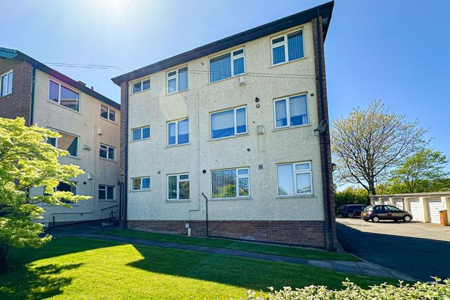 1-bed flat on 2 Brentwood Court, Wirral, £55,000