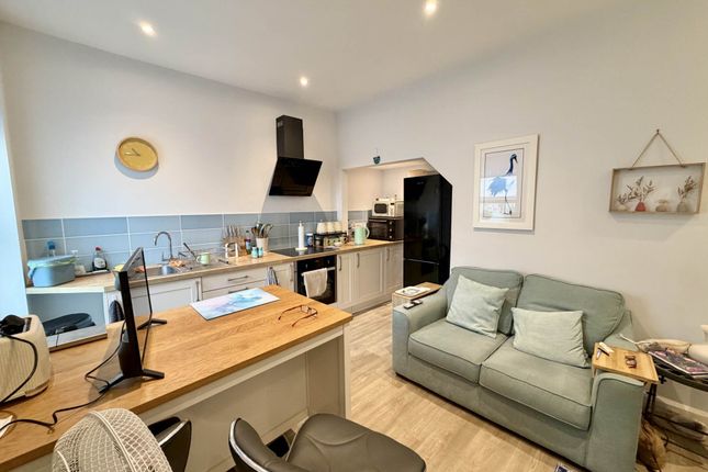 78, Salisbury Road, Exmouth photo 3