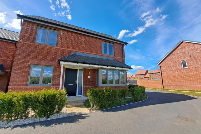 Thumbnail Detached house for sale in Jade Close, Newhall, Swadlincote