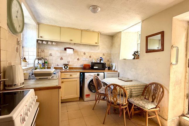 Filbert Cottage, Braod Street, Stonehouse photo 3