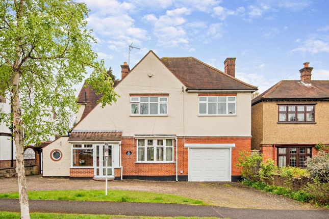 Thumbnail Detached house for sale in Money Hill Road, Rickmansworth