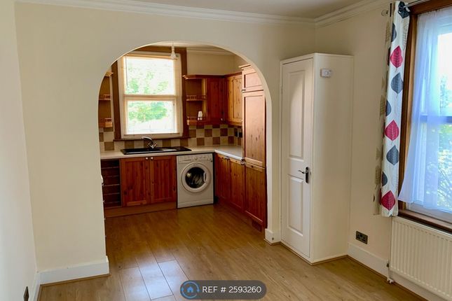 Living Room/Kitchen
