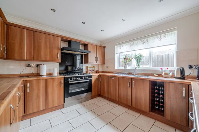 33, Waterford Lane, Lincoln photo 4
