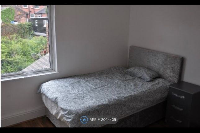 Room to rent in Pexton Road, Sheffield