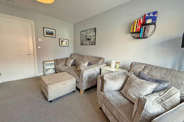 72b, Harvest Way, Scarborough photo 4