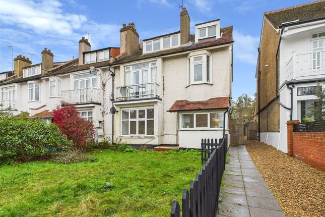 Flat 113, 11, Elmers Drive, Teddington photo 4