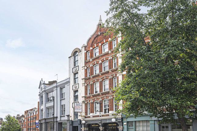 Flat for sale in St John Street, Farringdon, London