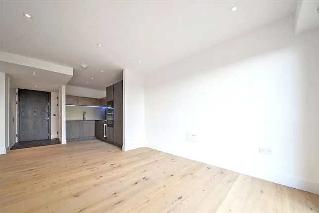 Savills - Battersea Park
