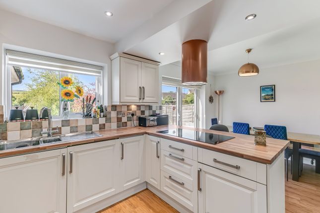 33, Moor Lane, Ilkley photo 2