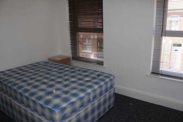 154, Treharris Street, Cardiff photo 5