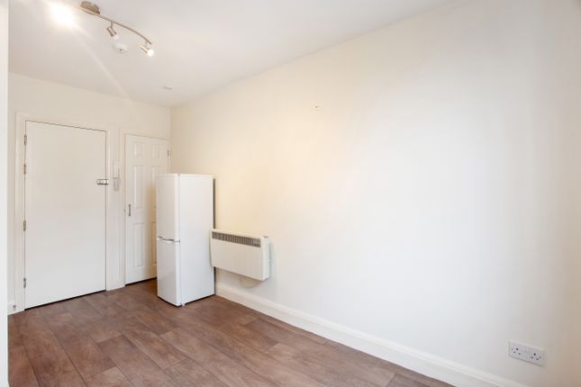 Flat 1, 209, Lower Mortlake Road, Richmond photo 5