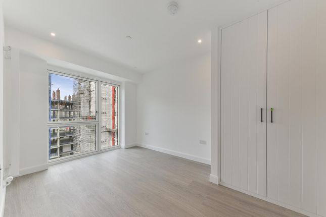 Apartment 1004 Wellspring House 11, Seagull Lane, London photo 4