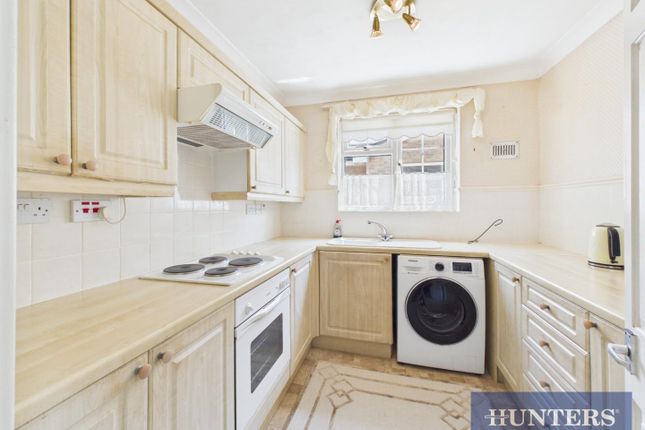 7, South Sea Avenue, Bridlington photo 3