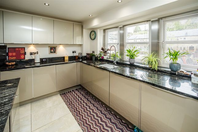 Town house for sale in Bluebell Walk, Luddenden, Halifax