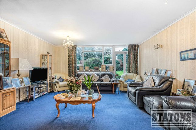 2A,, Belmont Avenue, Herts photo 4