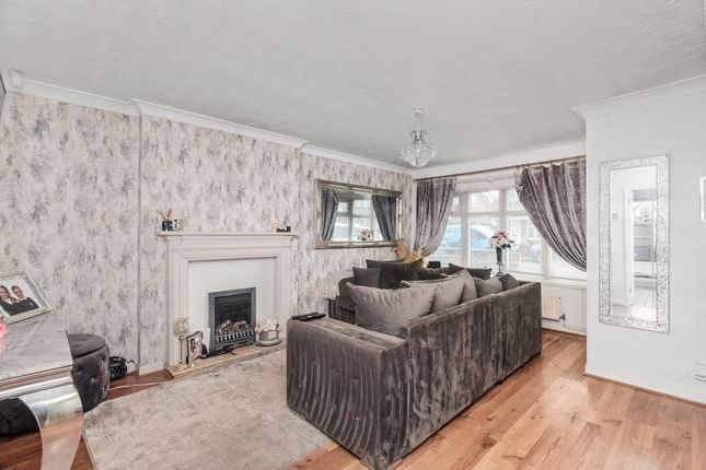 32 Chestnut Avenue, St. Helens photo 3