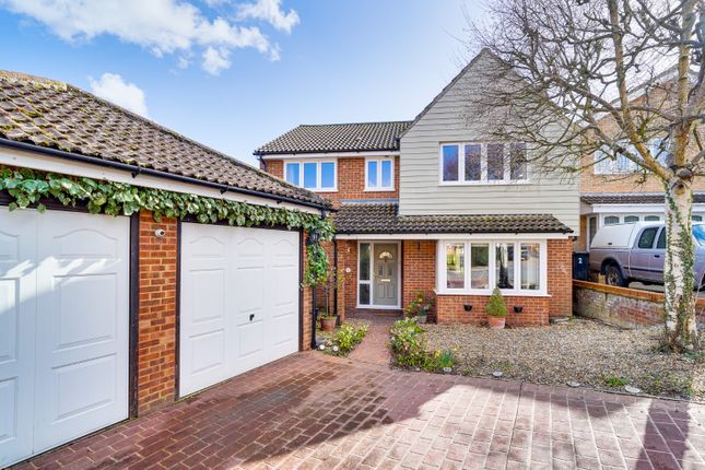Thumbnail Detached house for sale in Furze Grove, Royston