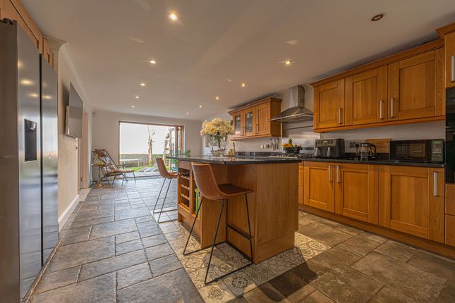 16 Llangorse Drive, Newport photo 2
