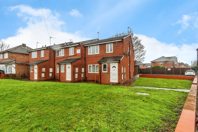 2-bed flat on Flat 6, Kentrome Court, Green Lane, Walsall, £60,000