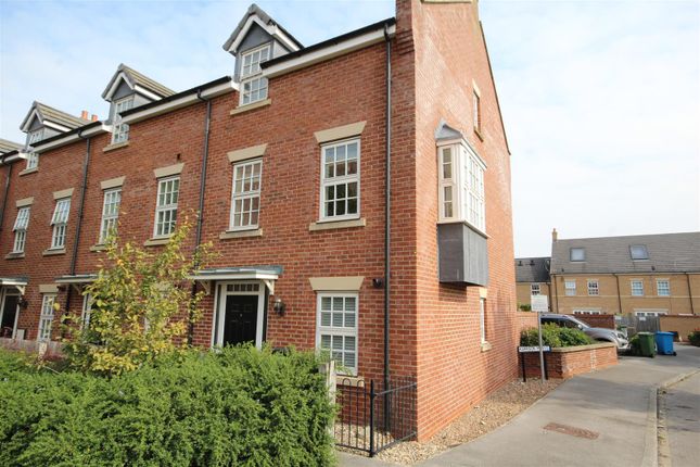 Thumbnail Property to rent in Harrison Mews, Beverley