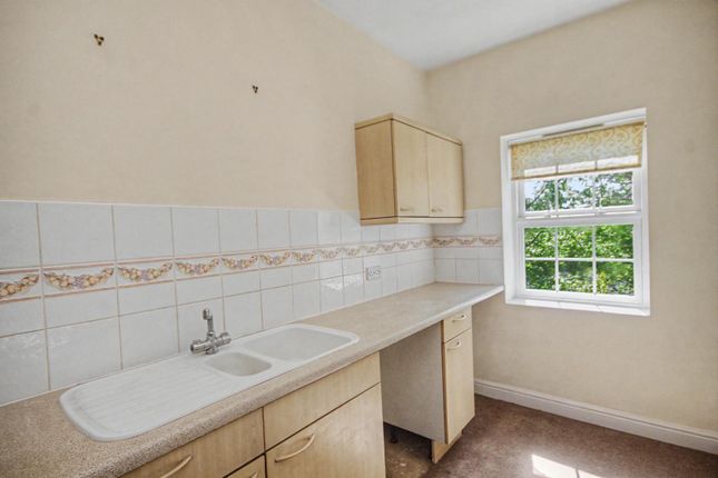63, Scholars Court, Northampton photo 4