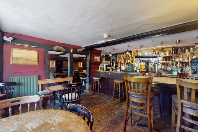 Property for sale in Lowndes Arms, High Street, Whaddon, Milton Keynes