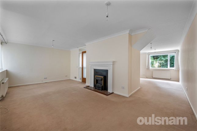 25, Pine Grove, Bromsgrove photo 4