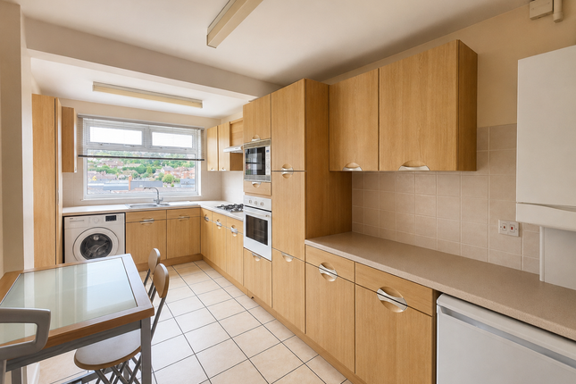 36, Comber Grove, Stourbridge photo 4