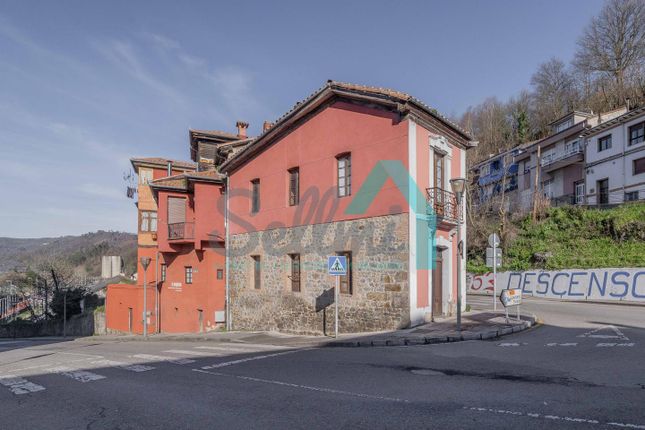 Semi-detached house for sale in Calle De La Libertad 33989, Pola De Laviana, Asturias