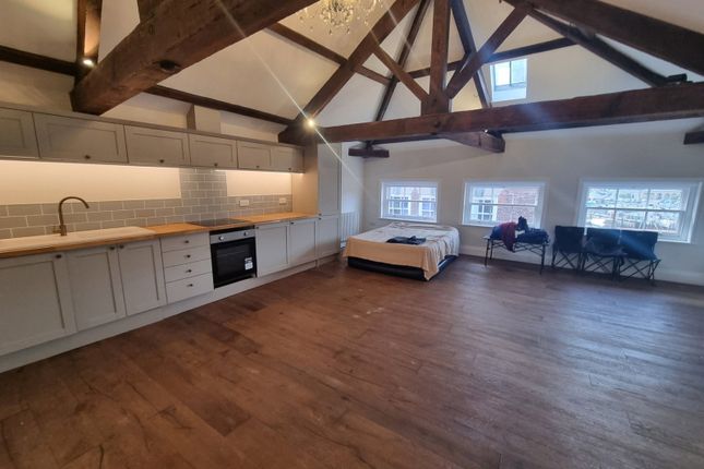 1 Bedroom Flat in YO22 4BA