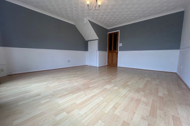 3 Valley View, 118, Middle Road, Southampton photo 2