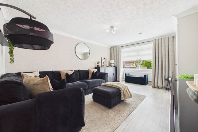 5, Park Avenue, Motherwell photo 4
