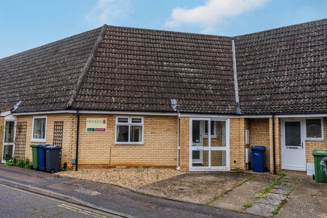Thumbnail Terraced house for sale in Colwyn Close, Cambridge