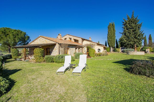 Thumbnail Country house for sale in Via di Bruceto, Certaldo, Toscana