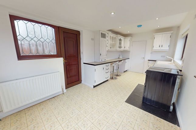 22 Canterbury Drive, Stoke-On-Trent photo 3