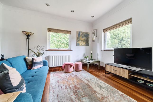 Eagle House, 42, Totteridge Village, Totteridge photo 4