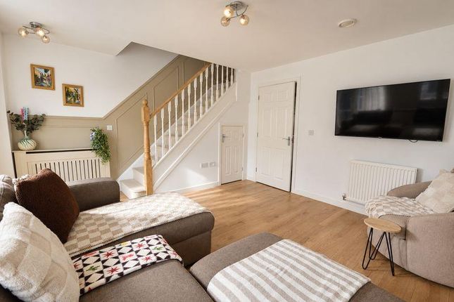 25, Barnwell Gardens, Corby photo 3
