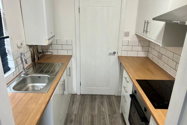 150 b, STOCKTON-ON-TEES photo 4