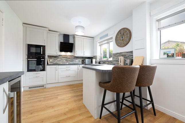 6 Tummel Road, Wemyss Bay photo 3