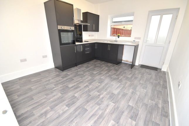 Thumbnail Terraced house to rent in Crossley Street, Featherstone