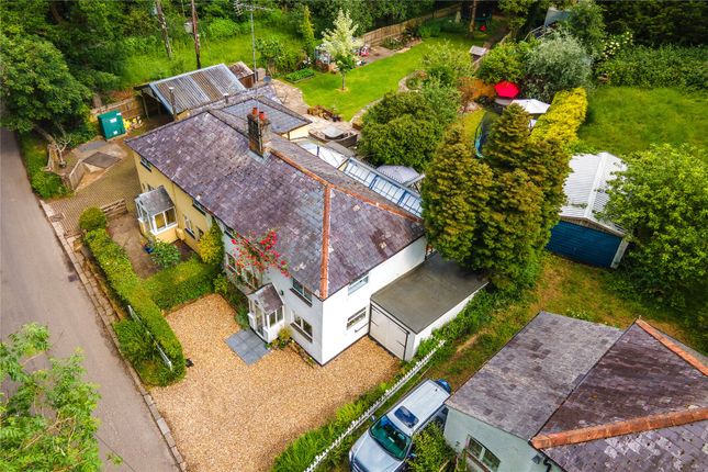 2,, Arch Cottages, Binfield Heath photo 2