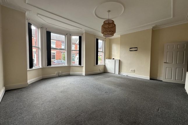 2, Alpha Drive, Birkenhead photo 2